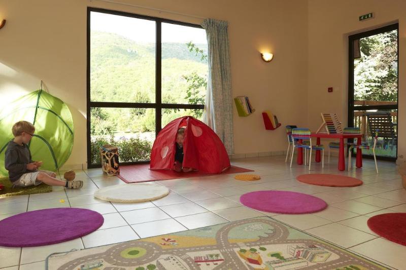Готель Vvf Les Cevennes Bedoues Екстер'єр фото